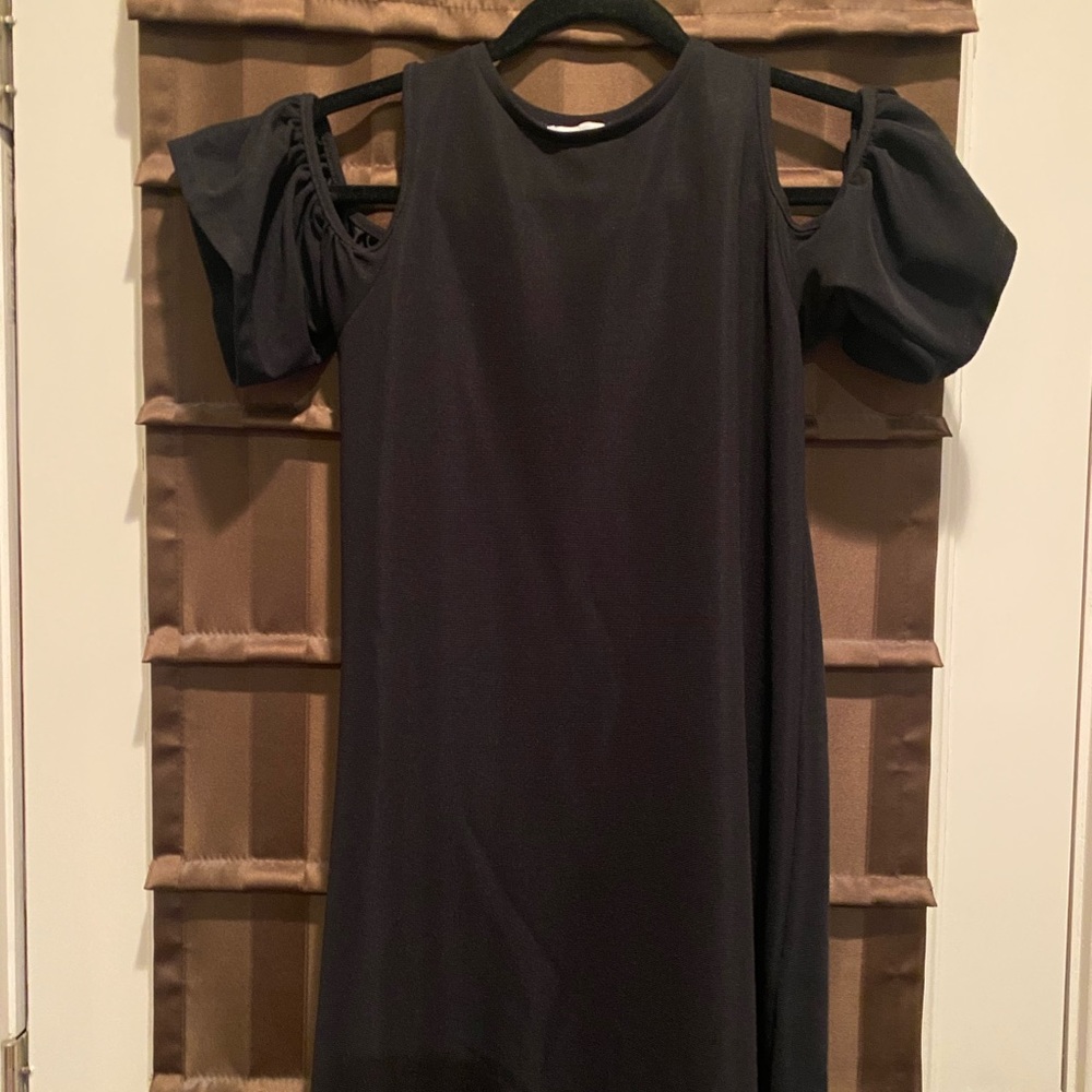 Black cold shoulder Zara dress, size s